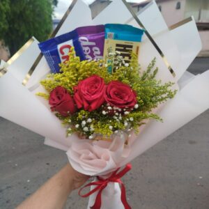 buque3barrasdechocolate3rosas